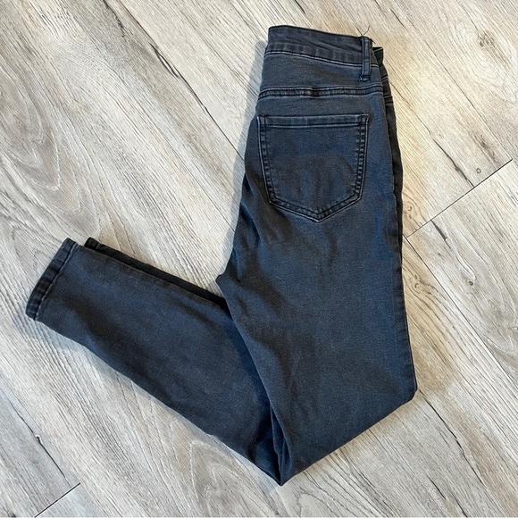 🔥SALE - Any 4 for $20. Dex Skinny Jeans - Picture 7 of 7
